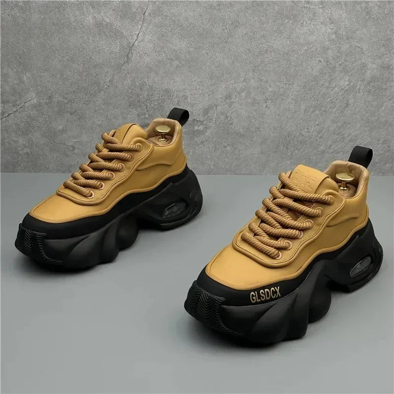 2025 s – Sneakers à lacets avec semelle compensée