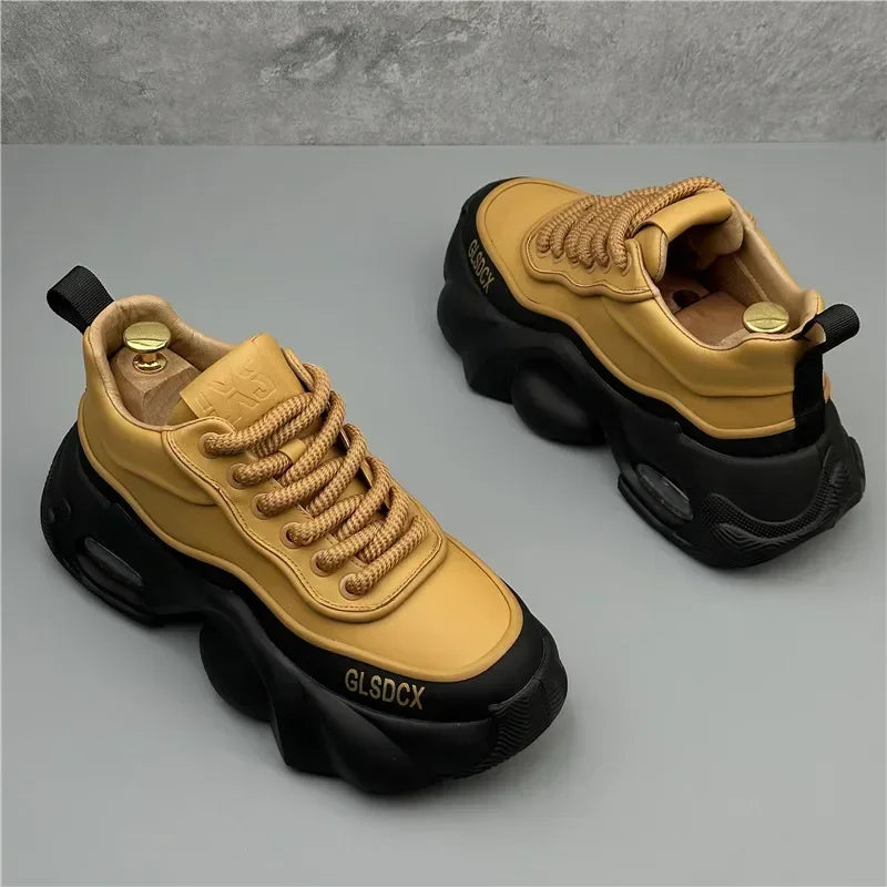 2025 s – Sneakers à lacets avec semelle compensée